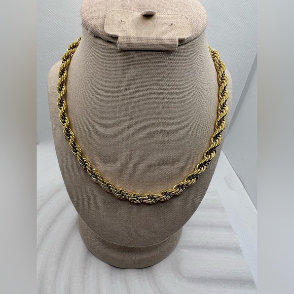 Necklace Twisted Rope Chain Style Simple Style Solid Steel 18K Gold - Picture 4 of 8